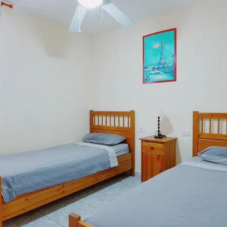 Apartamento Bungamerica - 2 Bedrooms *